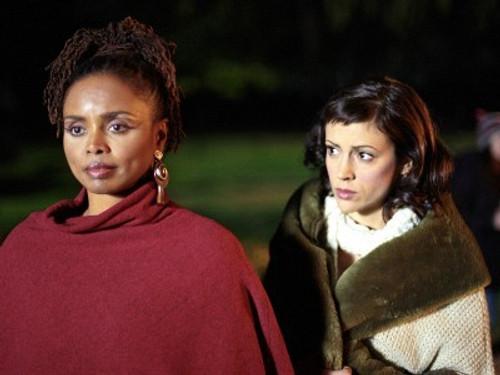 Charmed Season 4 Episode 15 - Marry-Go-Round