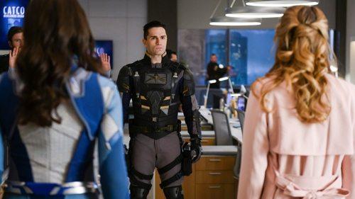 Supergirl Season 4 Episode 19 - American Dreamer