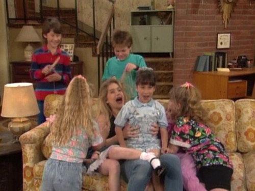 Married... with Children Season 5 Episode 19 - Kids! Wadaya Gonna Do?