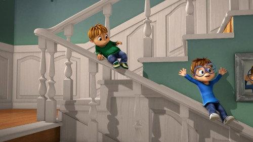 Alvinnn!!! and The Chipmunks Season 4 Episode 9 - Simon Says