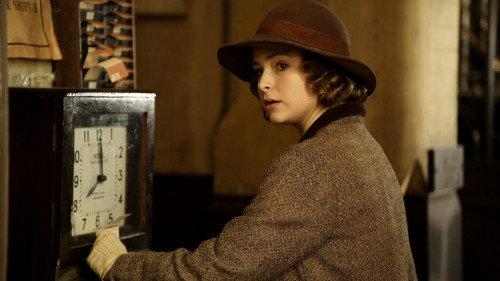 Miss Fisher's Murder Mysteries Season 1 Episode 10 - Death by Miss Adventure