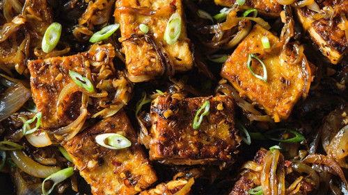 Christopher Kimball's Milk Street Television Season 7 Episode 9 - Cook What You Have