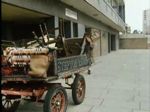 Steptoe and Son Season 8 Episode 1 - Back in Fashion