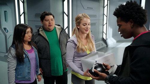 Power Rangers Season 26 Episode 11 - Tools of the Betrayed