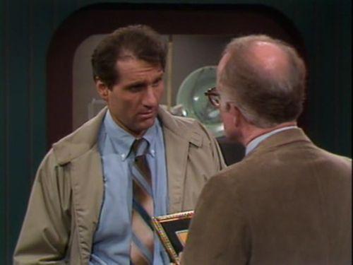 Married... with Children Season 1 Episode 6 - Sixteen Years and What Do You Get?
