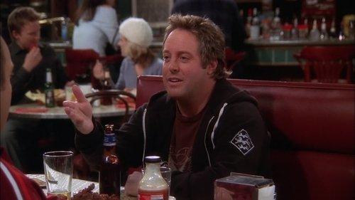 The King of Queens Season 7 Episode 13 - Gorilla Warfare