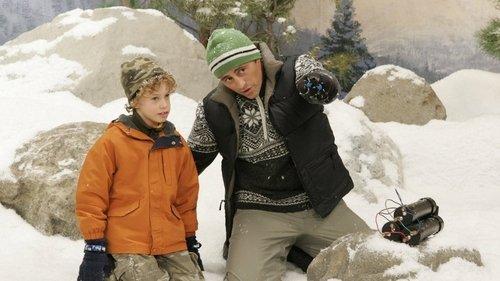 Joey Season 1 Episode 12 - Joey and the Plot Twist