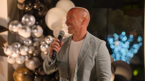 Selling the OC Season 4 Episode 8 - Trash Takes Itself Out