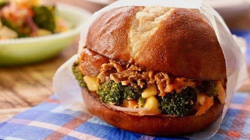 Girl Meets Farm Season 12 Episode 3 - Hearty Harvest Lunch