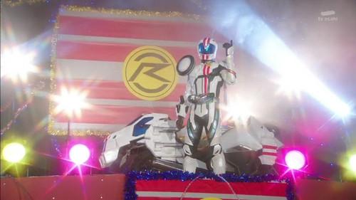 Kamen Rider Season 25 Episode 12 - Where Did the White Kamen Rider Come From?