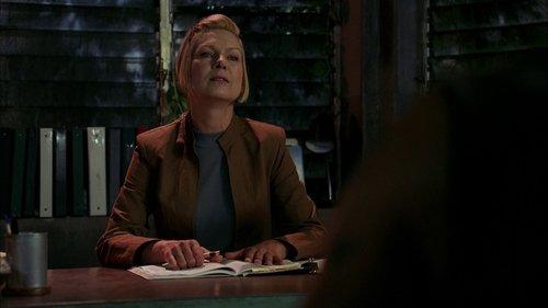 Lost Season 3 Episode 9 - Stranger in a Strange Land