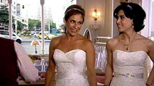 Tapas & Beijos Season 1 Episode 35 - Fatima and Sueli decide to get married