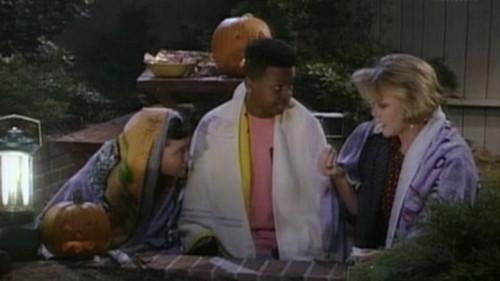 True Colors Season 1 Episode 8 - Tooth or Consequences