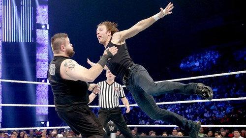 WWE Friday Night SmackDown Season 18 Episode 1 - January 7, 2016 (Laredo, TX)