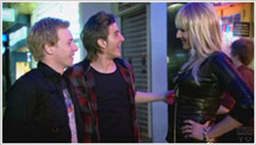 Packed to the Rafters Season 3 Episode 18 - Between the Covers