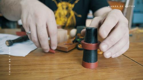 Artífices Season 1 Episode 6 - Tiempo de Tintas - Juguetes Reciclados