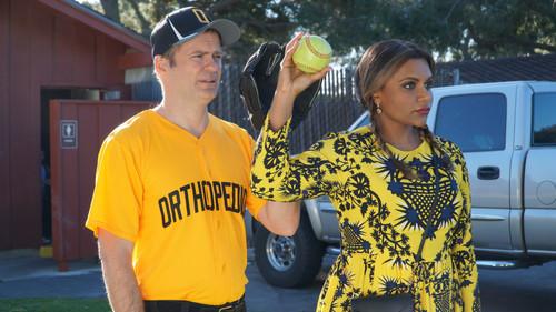 The Mindy Project Season 4 Episode 23 - There's No Crying in Softball