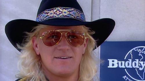 Raw Season 1 Episode 37 - Square Dance