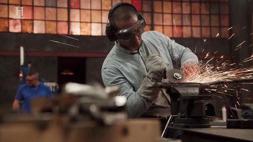 Forged in Fire Season 4 Episode 15 - The Gladiators' Scissor