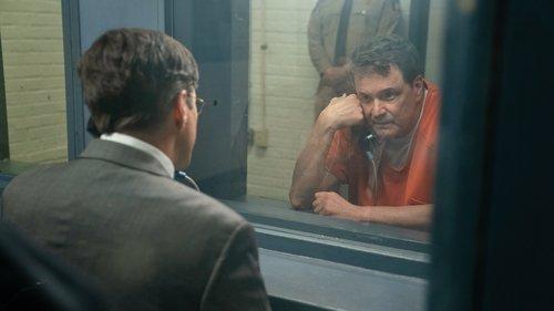 The Staircase Season 1 Episode 2 - Chiroptera