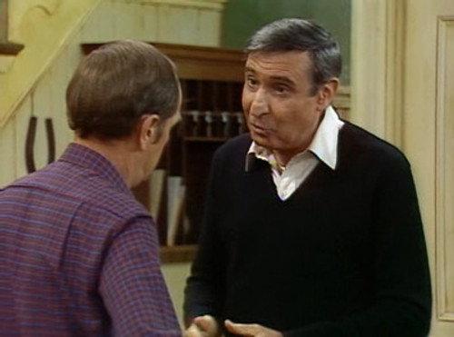 Newhart Season 1 Episode 15 - Breakfast Theater