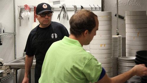 Undercover Boss Season 7 Episode 1 - Buffalo Wings & Rings