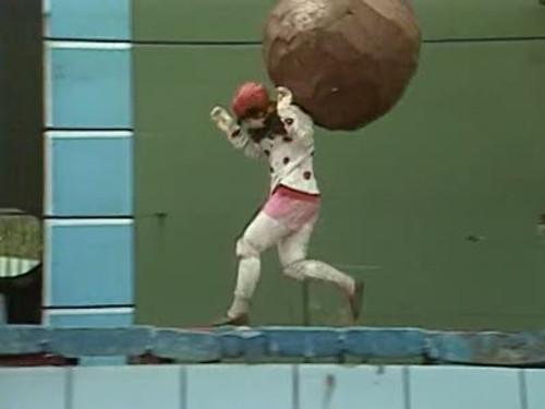 MXC Season 1 Episode 2 - Donors vs. Addicts