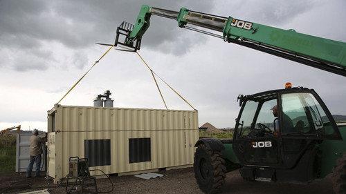 Building Outside the Lines Season 1 Episode 4 - Shipping Container Pool