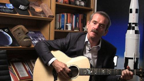 StarTalk with Neil deGrasse Tyson Season 1 Episode 7 - Chris Hadfield