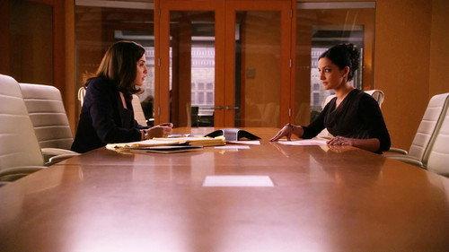 The Good Wife Season 2 Episode 22 - Getting Off