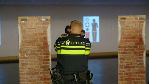 Bureau 040 Season 1 Episode 9 - Episode 9