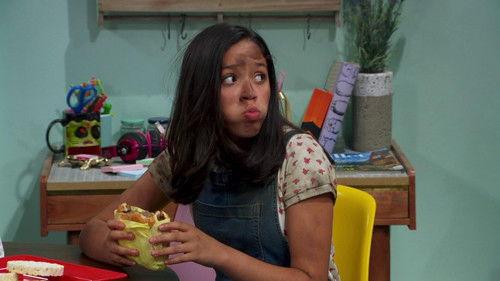 Sydney to the Max Season 2 Episode 5 - Going the Green Mile