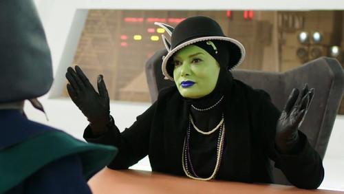 Once Upon a Time, Mars Season 1 Episode 5 - Badass!