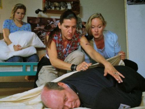 Hinter Gittern - Der Frauenknast Season 1 Episode 8 - Eine Leiche zuviel