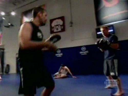 The Ultimate Fighter Season 4 Episode 3 - Passing Guard