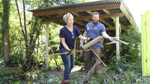 Home Town Season 1 Episode 11 - From Big City to Small Town