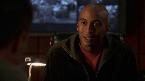 Las Vegas Season 2 Episode 13 - Sperm Whales and Spearmint Rhinos