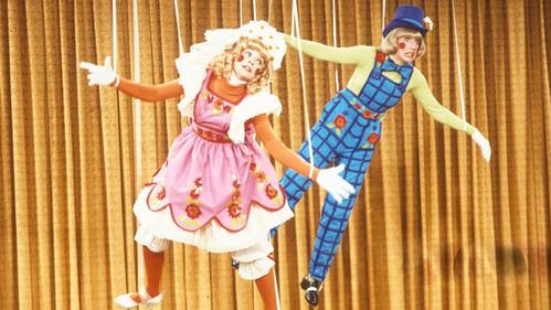 Laverne & Shirley Season 4 Episode 16 - The Third Annual Shotz Talent Show