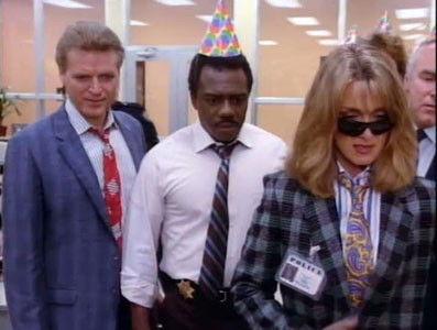 Sledge Hammer! Season 1 Episode 18 - Desperately Seeking Dori