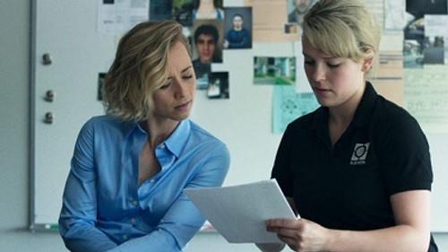 Blue Moon Season 2 Episode 8 - Episode 8