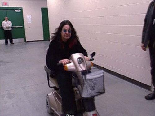The Osbournes Season 1 Episode 7 - Get Stuffed