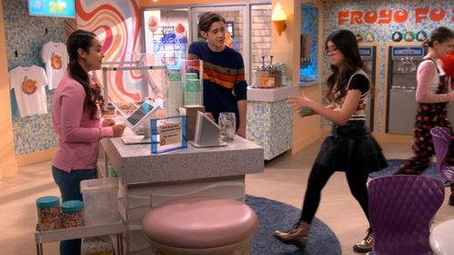 Warped! Season 1 Episode 11 - Hired!