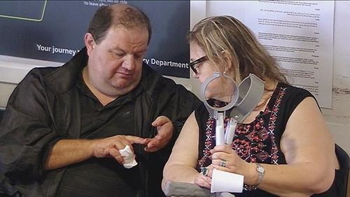 24 Hours in A&E Season 8 Episode 7 - Emergency Landing