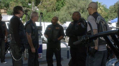 Sons of Anarchy Season 3 Episode 2 - Oiled