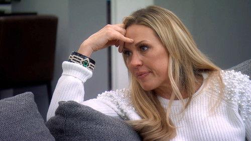 The Real Housewives of Orange County Season 15 Episode 1 - An Unexpected Secret