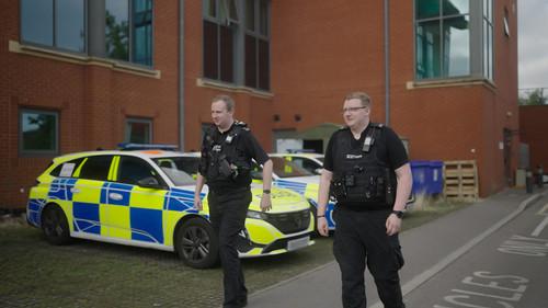 Crimewatch Live Season 20 Episode 12 - Running towards Danger