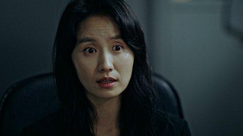 Through the Darkness Season 1 Episode 7 - A Scary Wolf Inside the Rabbit Burrow