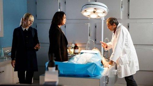 undefined Season 4 Episode 1 - The Eye of the Dragon