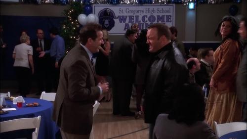 The King of Queens Season 9 Episode 9 - Mild Bunch