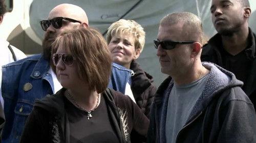 Storage Hunters Season 2 Episode 1 - Bid or Die